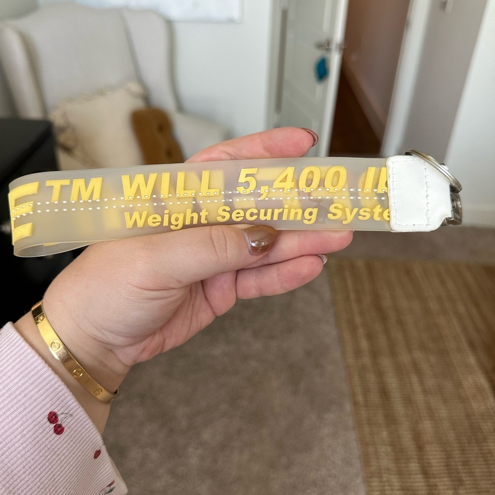 Off White Keychain - image 2